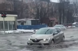 У понеділок, 1 лютого, в Одеській області спостерігається значний мокрий сніг
