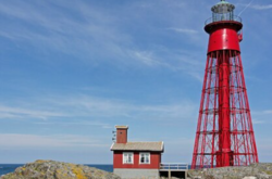 Шведскую медсестру на неделю закроют на маяке для просмотра фильмов