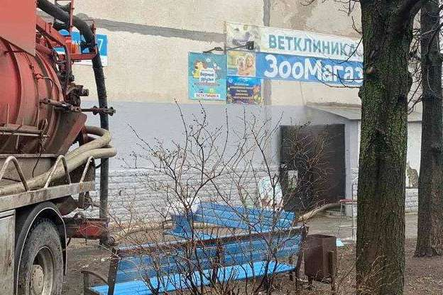 Зоомагазин в Харькове затопило кипятком: погибли животные