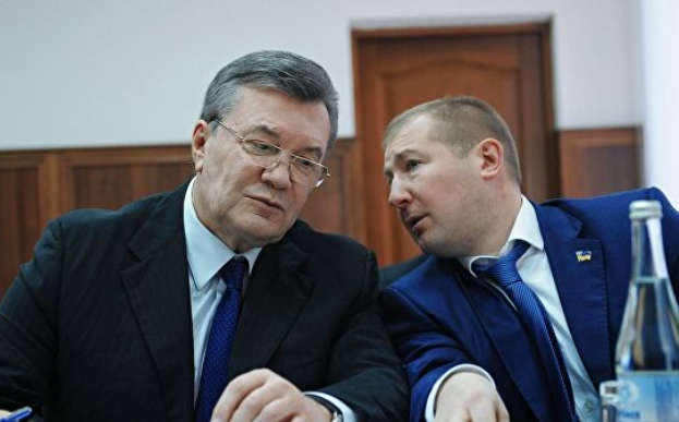 Янукович кличе прокурорів і ДБР у Ростов