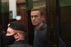 Арешт Навального: що відбувається у Росії. Провідна газета вийшла з промовистою обкладинкою (фото)