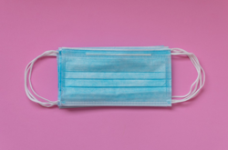  Украина вернется к адаптивному карантину 