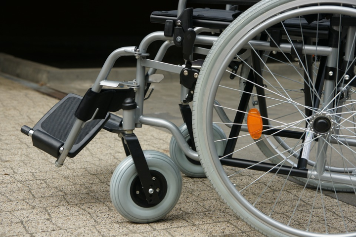 В Украине вырастут надбавки для людей с инвалидностью