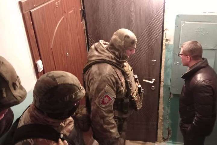 Вінницький «терорист»: поліція затримала чоловіка, який погрожував підірвати багатоповерхівку 