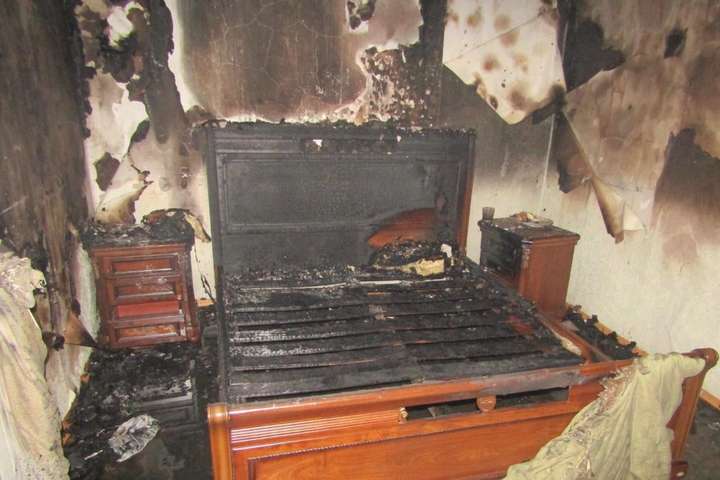 Під Києвом жінка підпалила готельний номер (фото)
