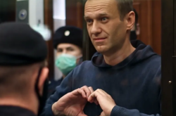 Журналисты нашли родственников Навального под Киевом. Один из них – председатель сельсовета