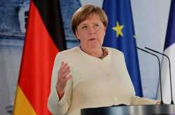 Меркель: Німеччина наполягатиме на транзитній ролі України у постачанні газу з РФ