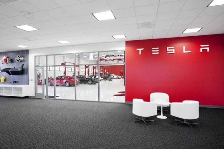 Tesla відкрила перший офіс у Румунії