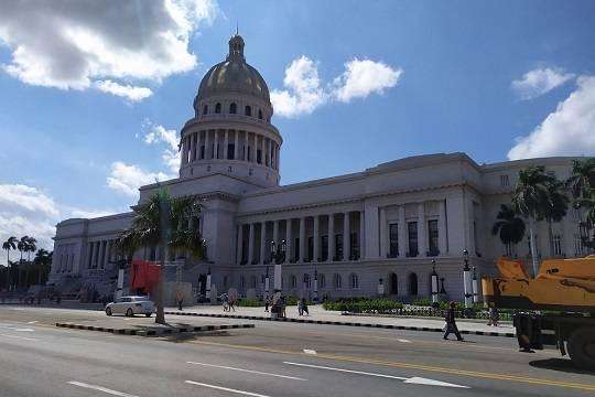 Куба вводить тотальний карантин та комендантську годину