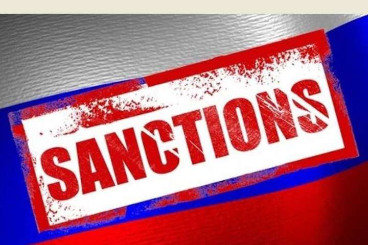 Євродепутат закликав посилити санкції проти Росії через висилку дипломатів
