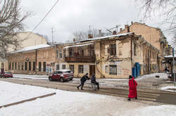 Новобудова буде впритул примикати до двох пам'ятників архітектури