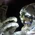 <span>Астронавт ЄКА Томас Песке за межами Міжнародної космічної станції</span>