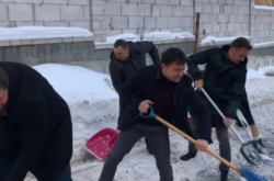 Пора братися за лопату по-справжньому. Як Богдан потролив Зеленського (відео) 