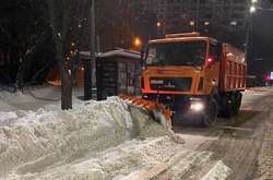 За ніч з Києва вивезли понад 3 тис. тонн снігу