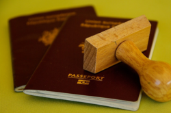  Украинцы имели фальшивые разрешения на работу в Польше 