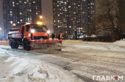 Снегопад в Украине: где ограничено движение транспорта