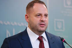 Єрмак запевнив, що на порядку денному немає питання відставки Кабміну