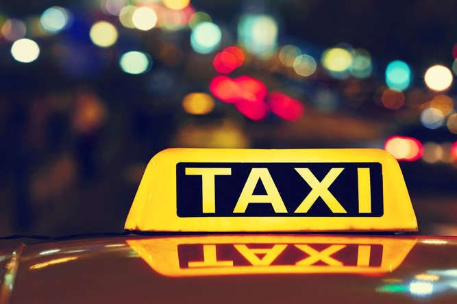 У Києві таксист отруїв пасажирів і кинув помирати: подробиці моторошної історії