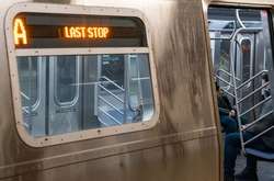  Вбивця вибирає бідно одягнених людей 