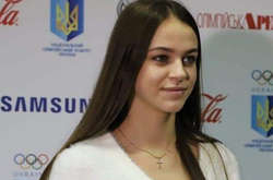 «Пишу і руки тремтять». У титулованої української гімнастки виявили злоякісну пухлину