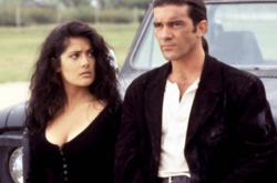  54-летняя актриса Сальма Хайек сделала эмоциональное признание 
  