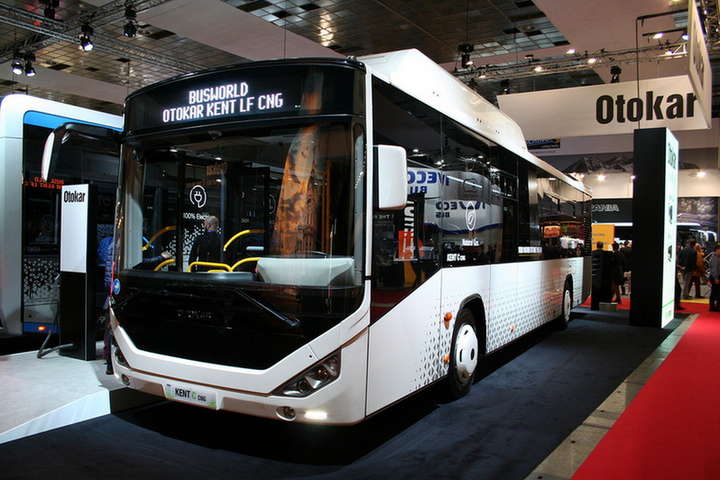 У Вінниці курсуватимуть новенькі екологічні автобуси 