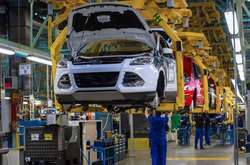  Ford заявила, що виробництво його першого повністю електричного пасажирського авто європейського виробництва почнеться з 2023 року 