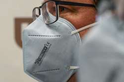 Французькі винахідники створили маску, яка вбиває коронавірус