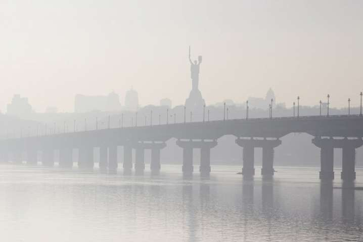 Нездоровый воздух: Киев в десятке самых грязных мегаполисов мира