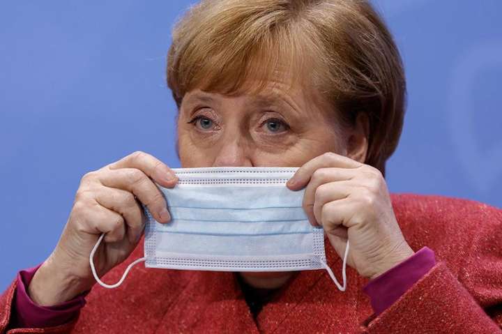 Меркель зробила важливу заяву про Росію, Україну і гібридну війну