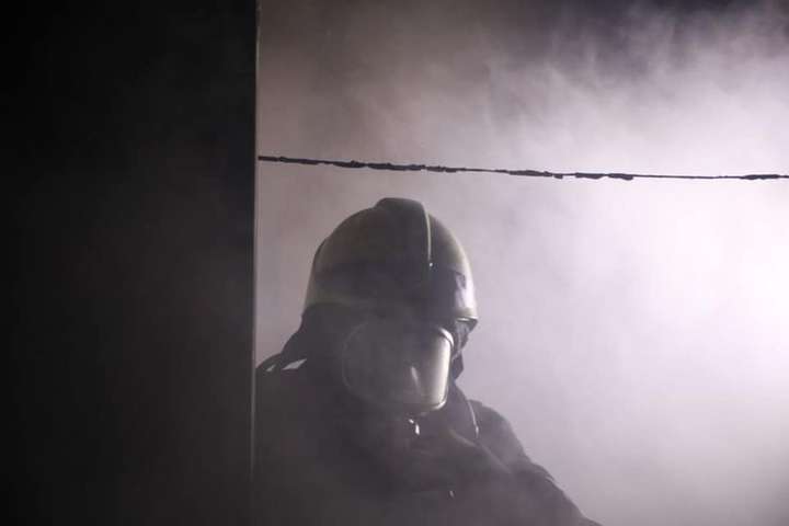 Пожежа в гуртожитку педагогічного університету: евакуйовано всіх мешканців