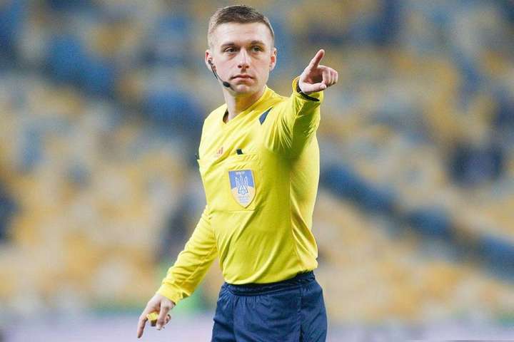 Жовта картка за державну мову: в українському футболі спалахнув гучний скандал