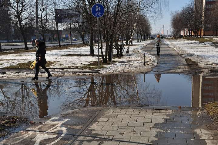 Весна наближається: сьогодні в Україні буде сухо і тепло