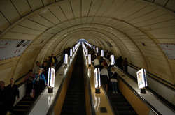 На станції «Лук’янівська» відремонтують усі ескалатори