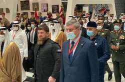 Уруський разом з Кадировим відвідали виставку зброї в ОАЕ. Тепер Шмигаль чекає пояснень 