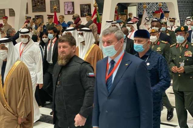 Уруский вместе с Кадыровым посетили выставку оружия в ОАЭ. Теперь Шмыгаль ждет объяснений