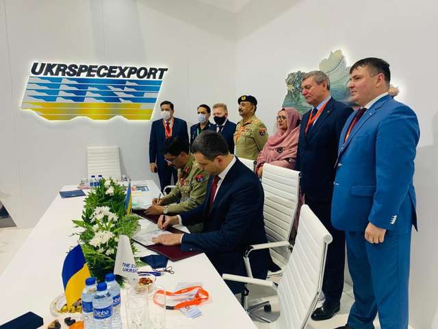 Виставка озброєнь в ОАЕ – Україна уклала перший контракт 