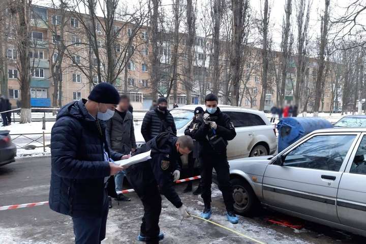 Убив людину і розгулював з відрізаною головою по вулиці: в Одесі затримали чоловіка за подвійне вбивство