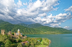 Грузия с 1 марта открывается для украинских туристов