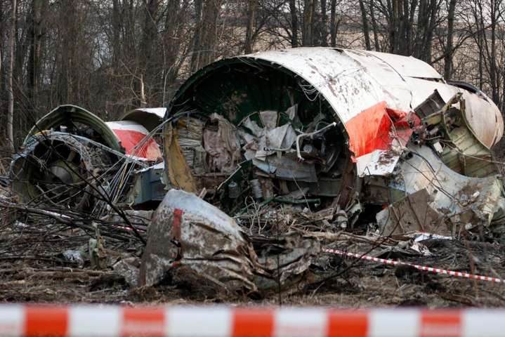 У літак з Качинським заклали вибухівку – висновок розслідування по Смоленській катастрофі