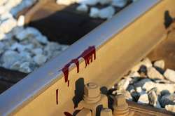 Дитяче самогубство: в Одесі дівчинка загинула під колесами потяга