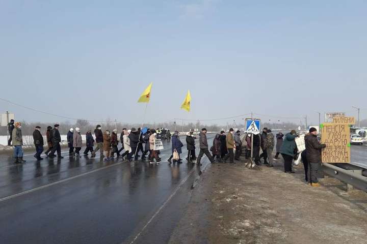 Тарифні протести. На Полтавщині та Миколаївщині перекривали дороги (відео)