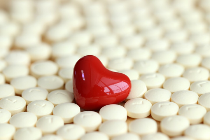 Минздрав расширил программу «Доступные лекарства» препаратами для «сердечников»