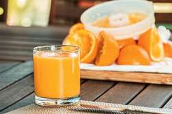 Апельсиновый сок и цитрусы защищают мозг от возрастного разрушения