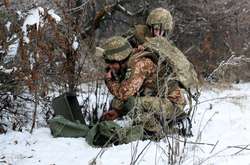 Російські найманці на Донбасі тричі обстріляли українські позиції