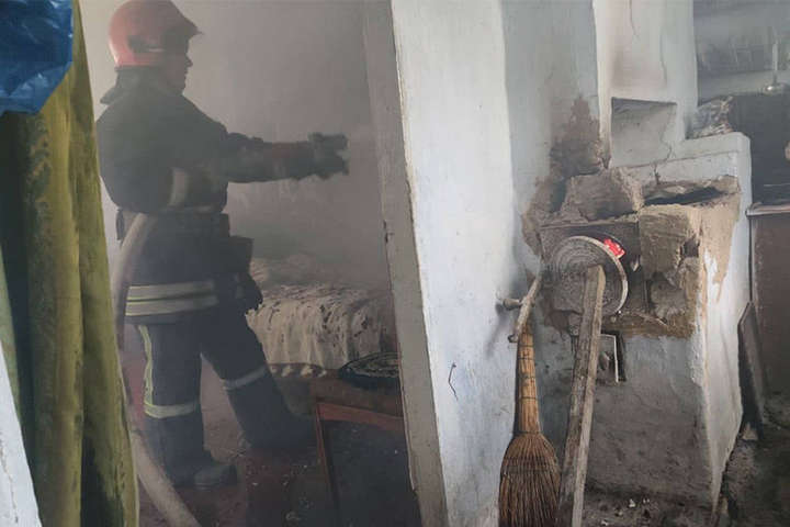 Три пожежі на Вінниччині: рятувальники називають причиною порушення правил безпеки
