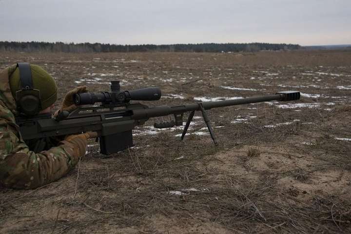Українська армія отримала гвинтівки Alligator, які здатні знищувати укріплення і техніку
