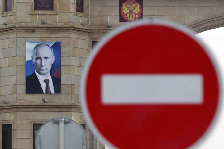 «Не играйте с огнем»: Россия отреагировала на санкции США