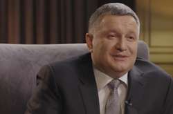 Чому Аваков виліз з берлоги. Післямова до двох інтерв'ю Арсенборісича