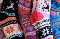 У Львові жінка отримала штраф за торгівлю з рук шкарпетками